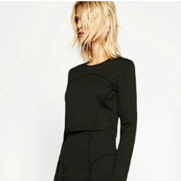 ZARA BLOGGERS FAV CROP TOP BRAND NEW WITH TAGS SMALL BLACK - Picture 3 of 6